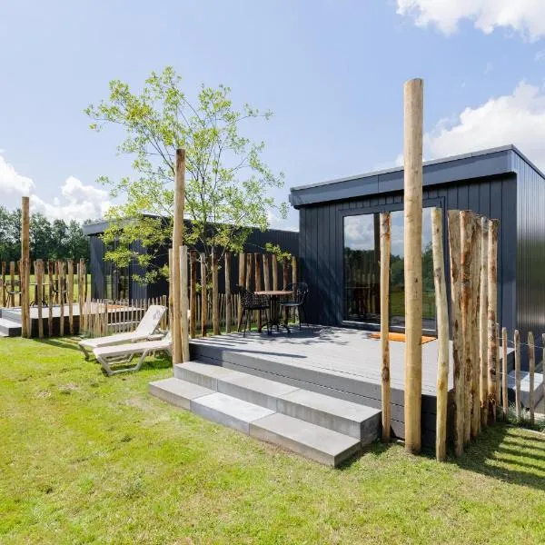 Tiny House met vlonder | 2 personen - Vakantiepark De Kremmer, hotel em Gasselte