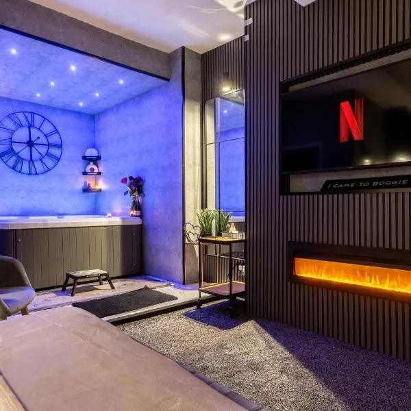 Newly Renovated Studio with Jacuzzi in Sheffield!, hôtel à Sheffield