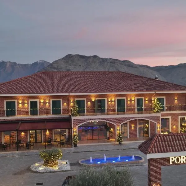 Porta e Alpeve, hotel in Gradec