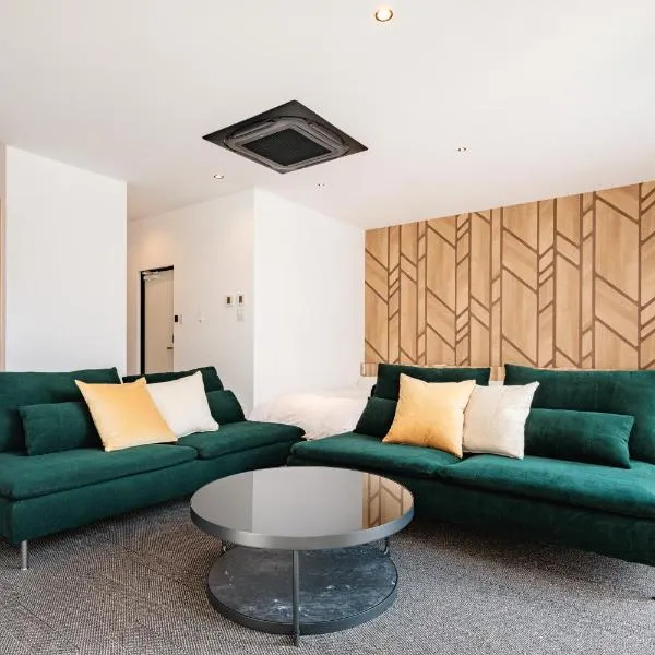 LUX by Hotel BAL, hotel in Fukuoka