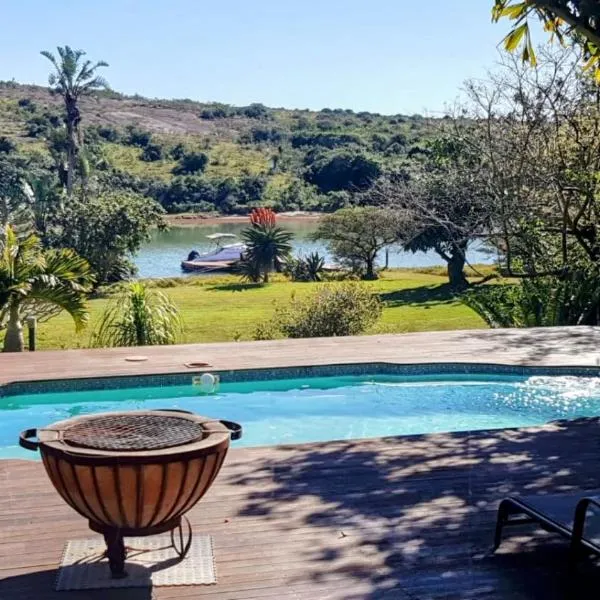 Coelacanth Sea & River Lodge, hôtel à Kayserʼs Beach