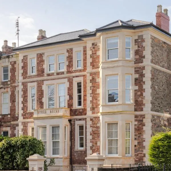 Pembroke House I Your Apartment, hotel a Bristol