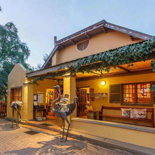 Riverside Guest Lodge, hotel in Oudtshoorn