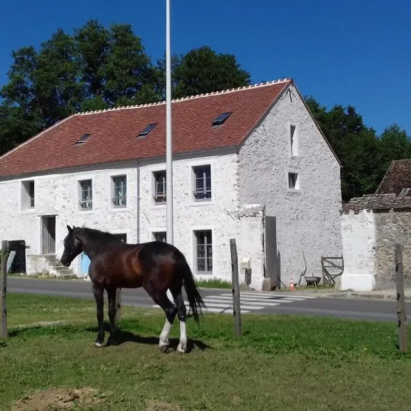 Villiers-le-Bâcle에 위치한 호텔 Ground floor apartment in farmhouse