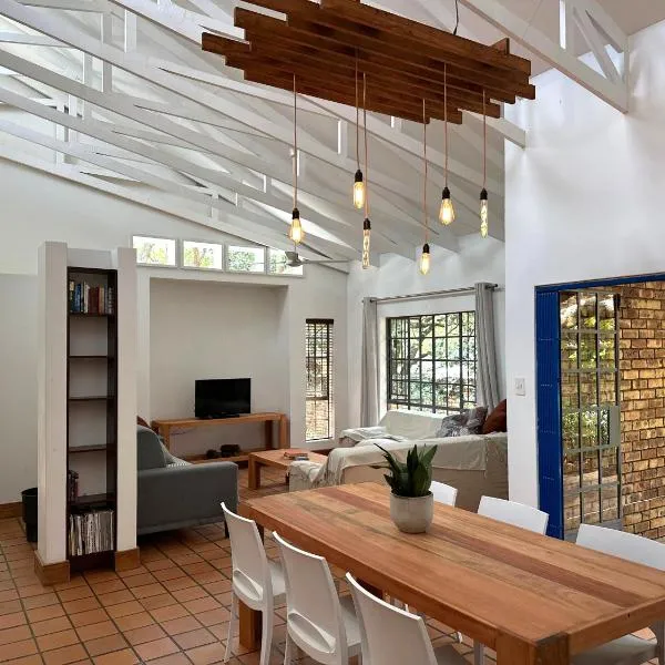 Three on Taurus, hotel v destinaci Nelspruit