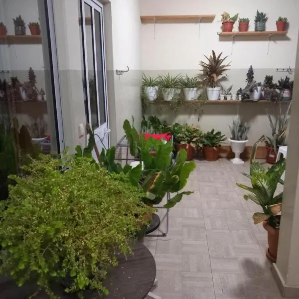 Relache House Praia, hotel di Praia