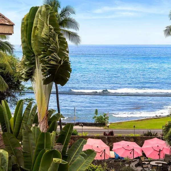 Top Floor Oceanview Kona Condo!，凱魯瓦的飯店