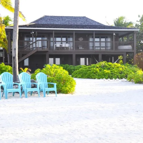 Featherstone Upstairs Apartment, Cayman Brac, hotel em Cayman Brac