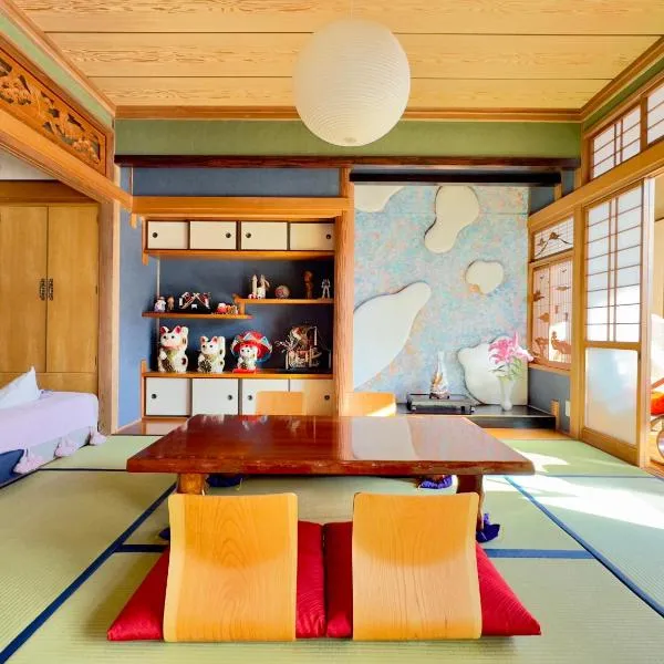 Shachihoko 海辺の一棟貸切ヴィラ しゃちほこ, hotel in Imari