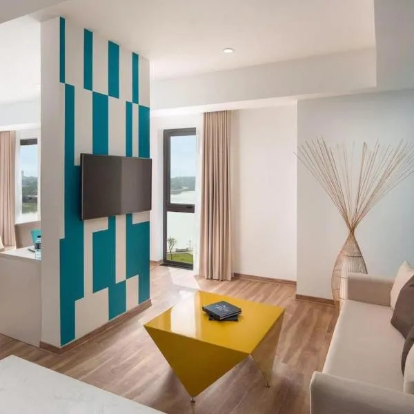 Khách Sạn X2 Việt Trì โรงแรมในLàng Tiên Cát