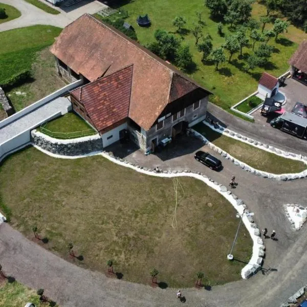 Schladnitzer Dorfstadl Camping, hotel v destinaci Göss