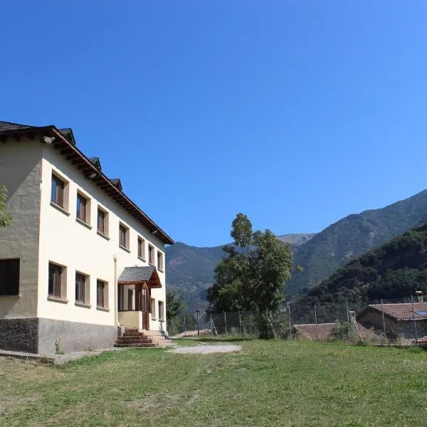 Casa de Colònies Vall de Boí - Verge Blanca, hotel a Llesp