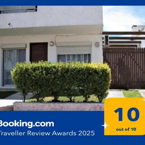 Apartamento para familia o parejas, hotel in Punta del Este