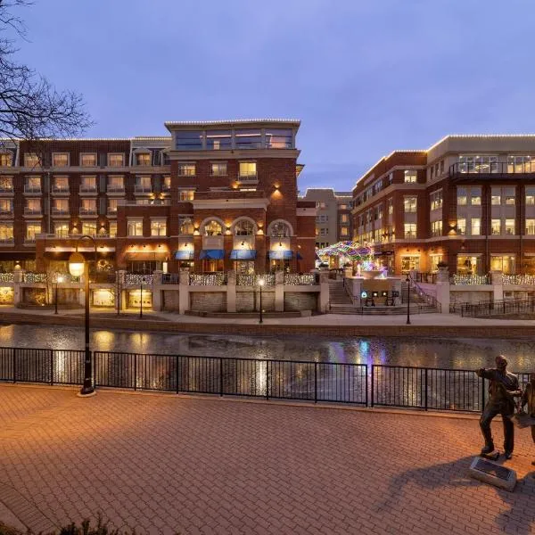 Hotel Indigo Naperville Riverwalk by IHG, hotel in Naperville