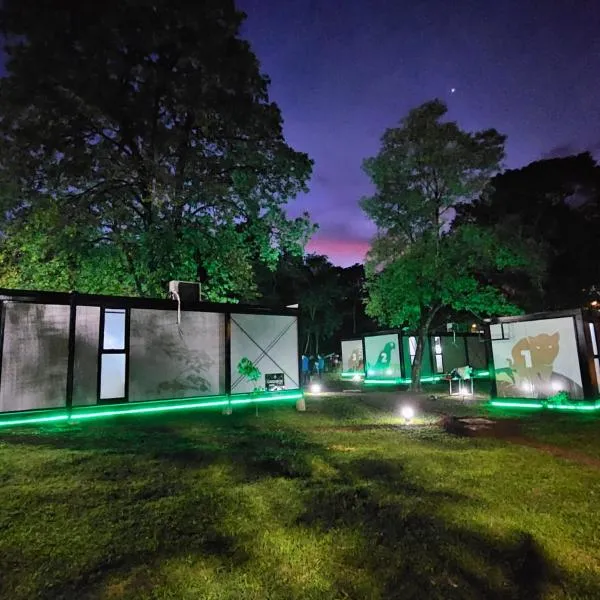 Greenboxaparts, Hotel in Puerto Iguazú