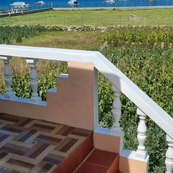 Hostal Inti Uma Kala, hotel in Comunidad Challapampa