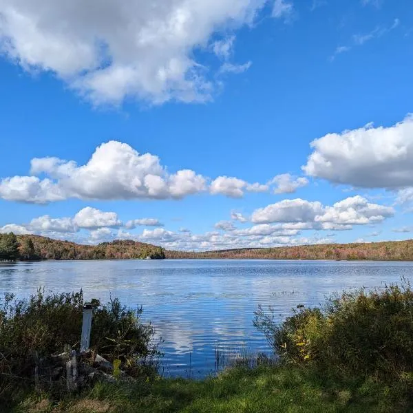 Lac et Montagne Eastman, hotel in Eastman