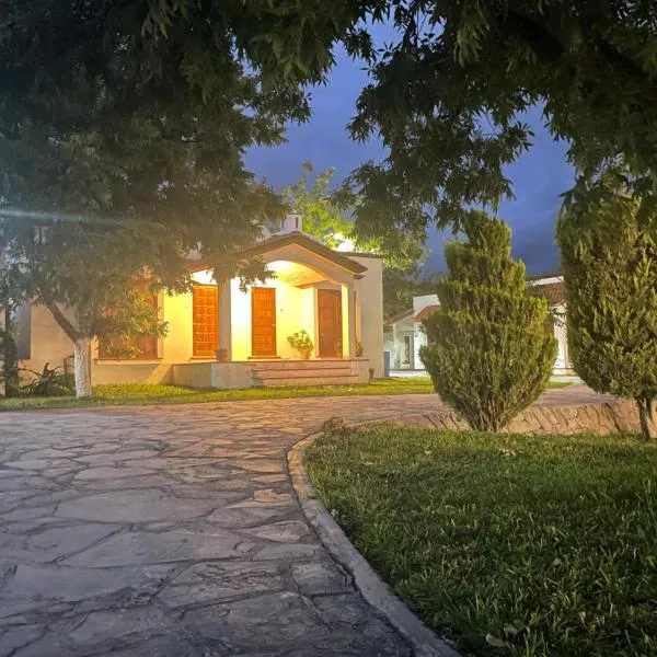 La Ilusión Hotel Campestre y Balneario, Hotel in Parras de la Fuente