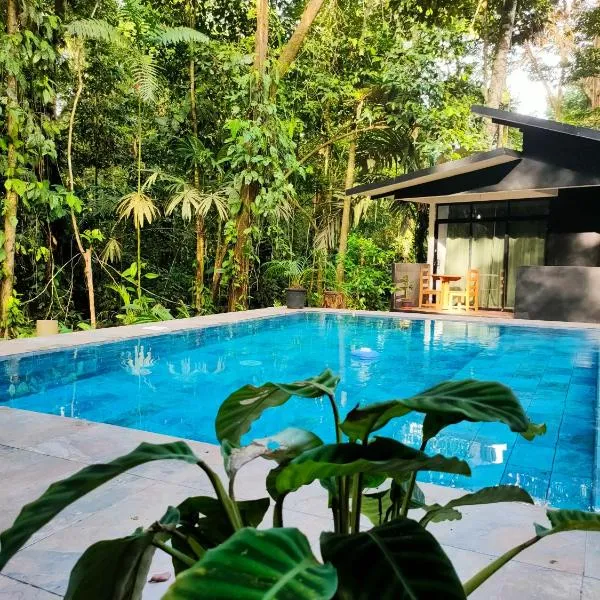 Finca Ardilla Jungle Lodge Appartement, ξενοδοχείο σε Talamanca
