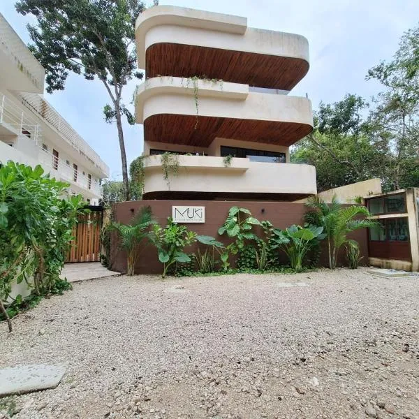 Charming boutique condo jungle views private pool, hotelli kohteessa Tulum