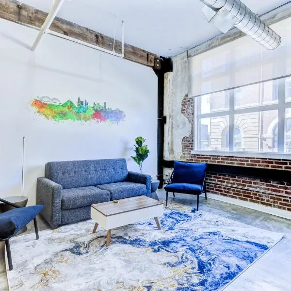 The Stallion #106 - Walk to Museums, Luxe Loft with free gated parking，位于孟菲斯的酒店