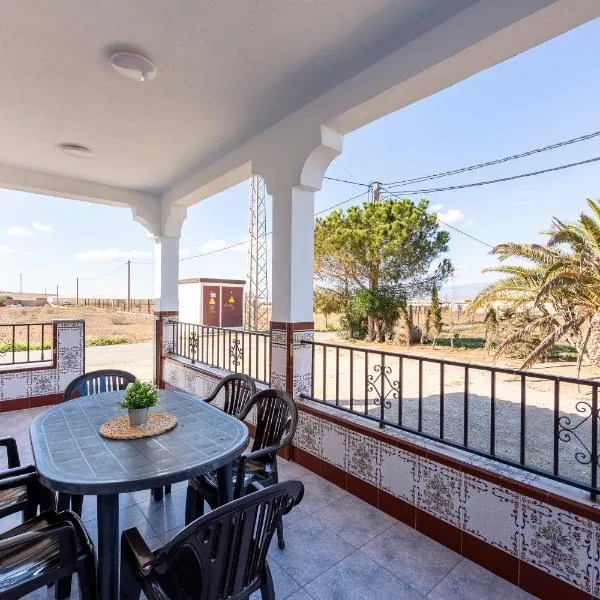 Nazareno, hotel in Níjar