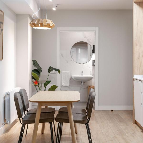 Limehome Bilbao Tristan de Leguizamon Kalea, Bilbao