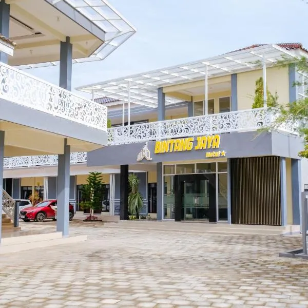 Bintang Jaya Hotel, ξενοδοχείο σε Marengan