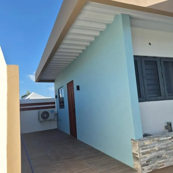 Sunflower-Lodge, hotel in Willemstad