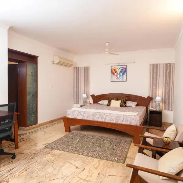 Luho Ever shine – hotel w mieście Bengaluru