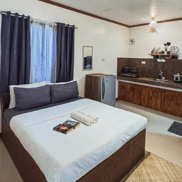 Ameeza Houze Homestay - Siargao, ξενοδοχείο σε General Luna