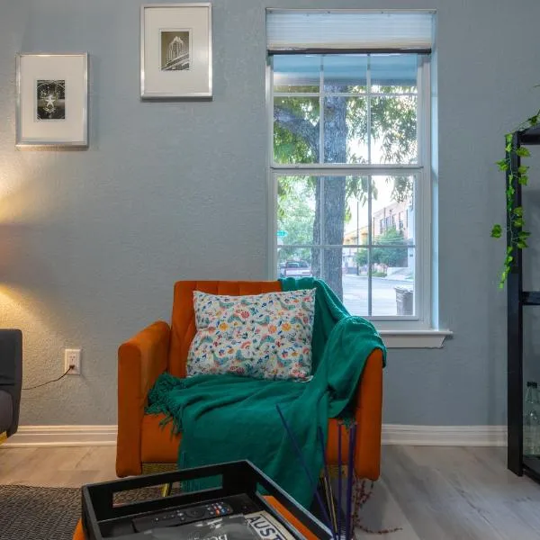 Cultural Heritage Award winning home - Walk to Lake, Eateries, hotel in Austin