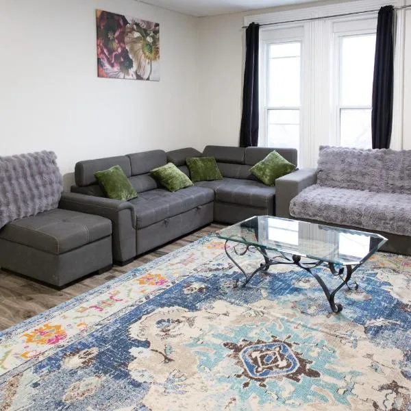 Downtown Apartment 6-7 people，鮑曼維爾的飯店