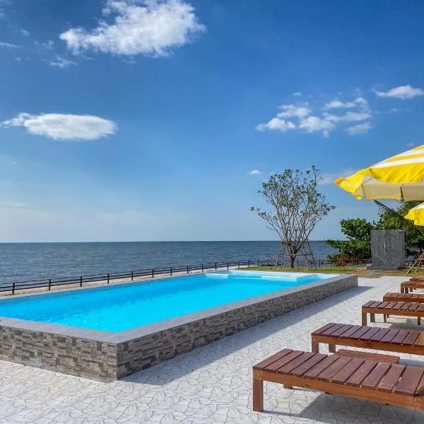 Charome Resort, מלון בBan Suan On