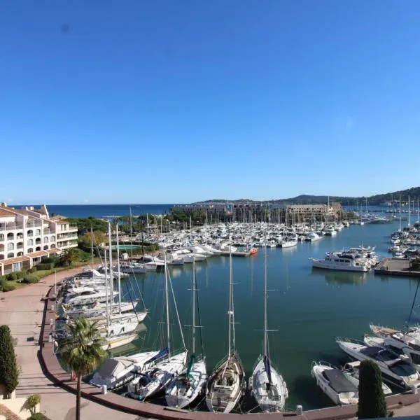 Duplex sur le Golfe de Saint Tropez - Panoramic View, hotel a Cogolin