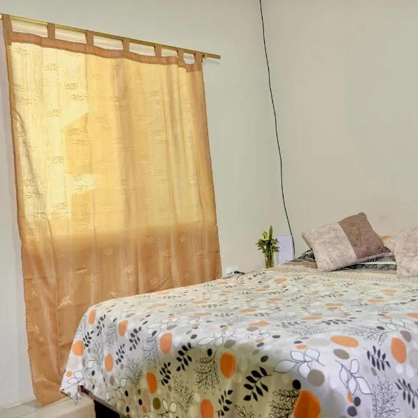 San Cristobal Surf House, hotel in San Cristobal