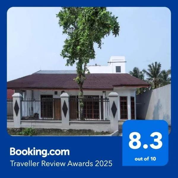 OYO 1582 Bungo Guest House, hotel v destinaci Muarabungo