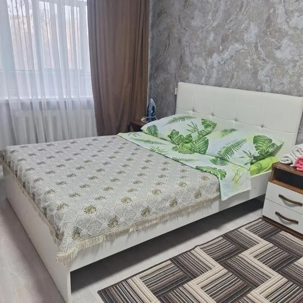 Машхур Жусупа 25, hotel v destinaci Pavlodar