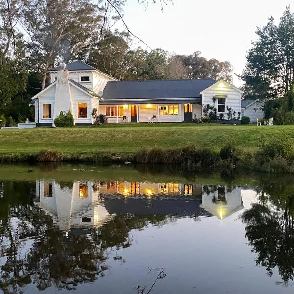 Te Rangi Lodge, hotel in Kopuaranga