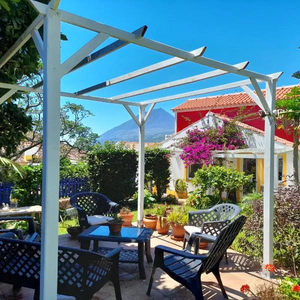 Small Room - FLAMINGA'S PLACE、ラジェス・ド・ピコのホテル