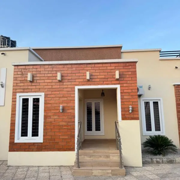 Cozy Quarters 1 Bedroom, hotel v Kadune