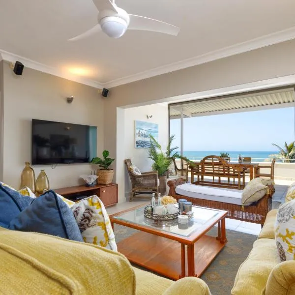 Stunning Sea Views - Beachfront Ballito sleeps 6、バリートのホテル