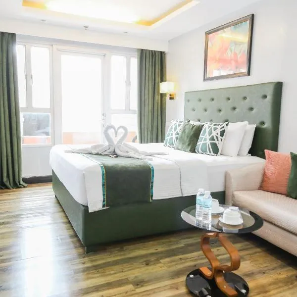 Pacific Bay Grand Suites, hotel in Manila