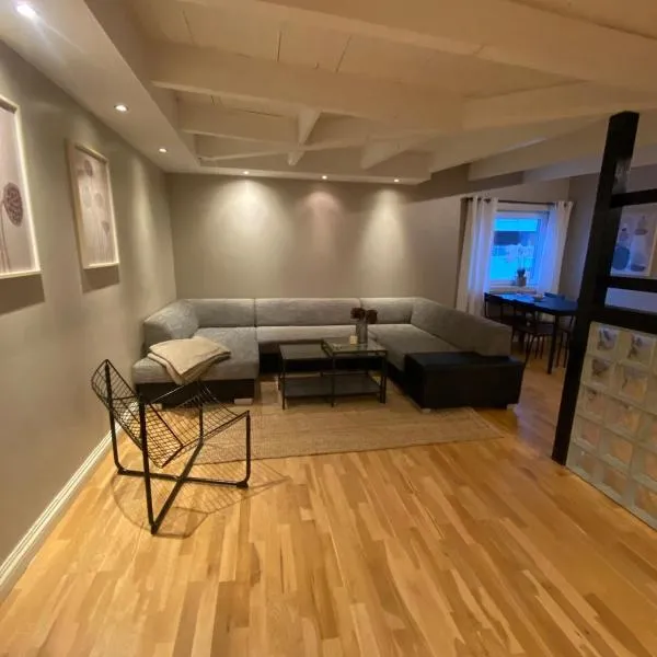 Dronningens Gate 95, 0402 Kristiansand, hotel in Kristiansand