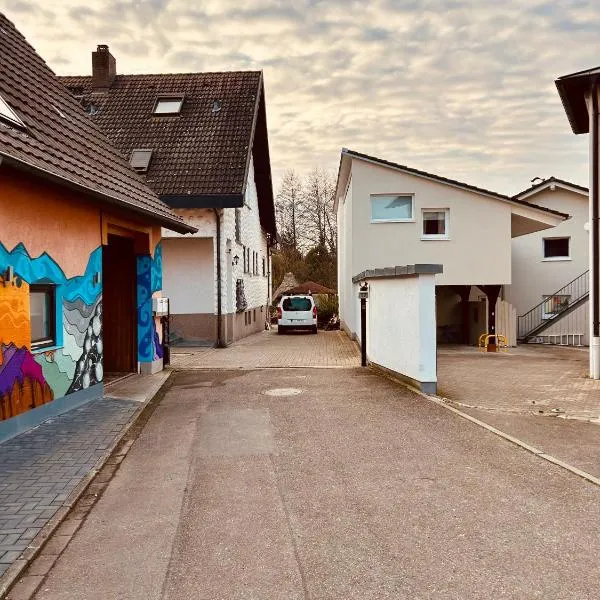 Family Apartments Abuja、ルストのホテル