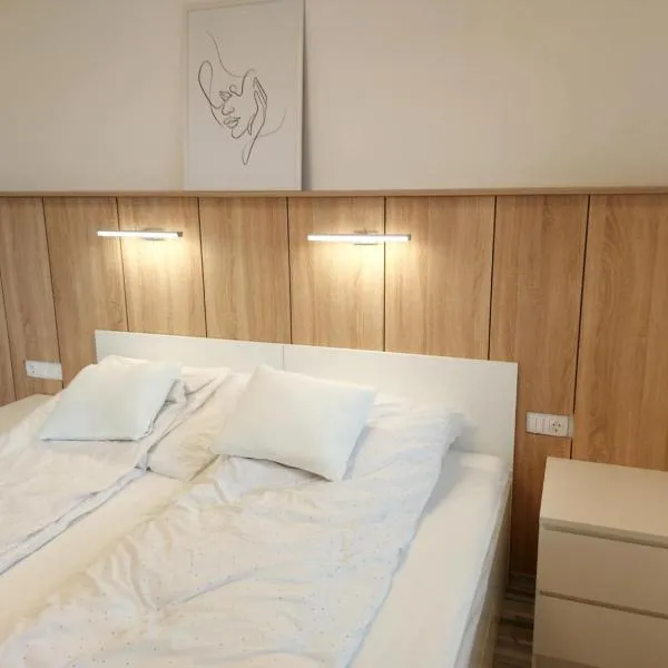Penthouse Apartman, khách sạn ở Hajdúszoboszló