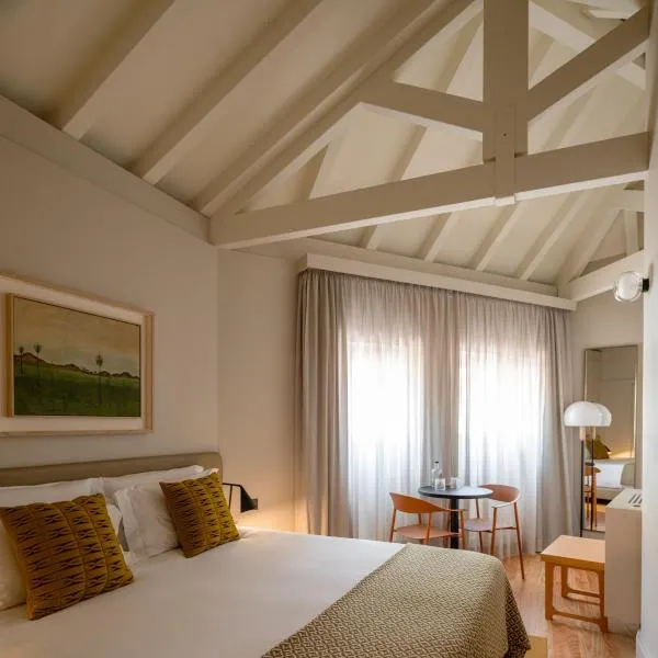 Casa Zogbi Hotel, hotel no Porto