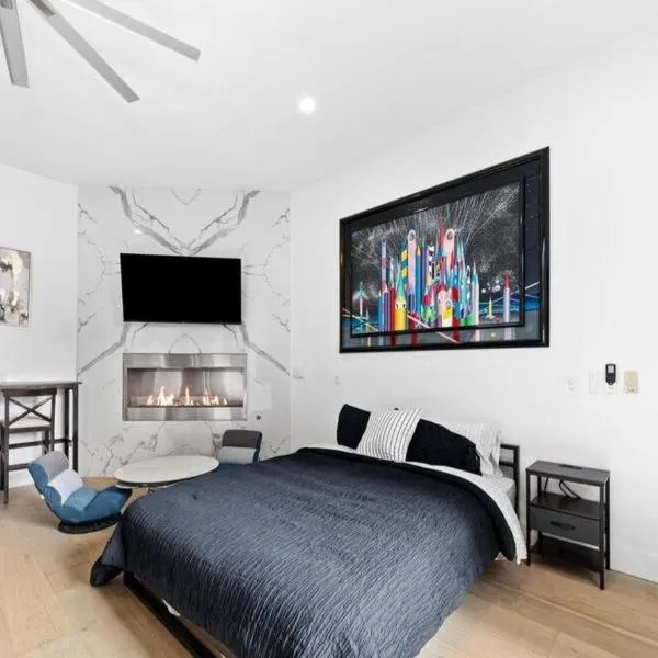 Modern Studio with full Kitchen In Beverly Grove, hotel v Los Angeles