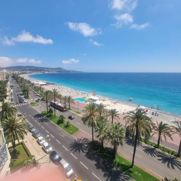 Apartament with sea view, hôtel à Nice