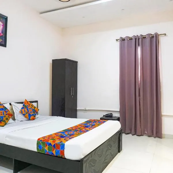 FabHotel Rachana Residency - Nr Shivaji Nagar Metro Station, hotel a Pune
